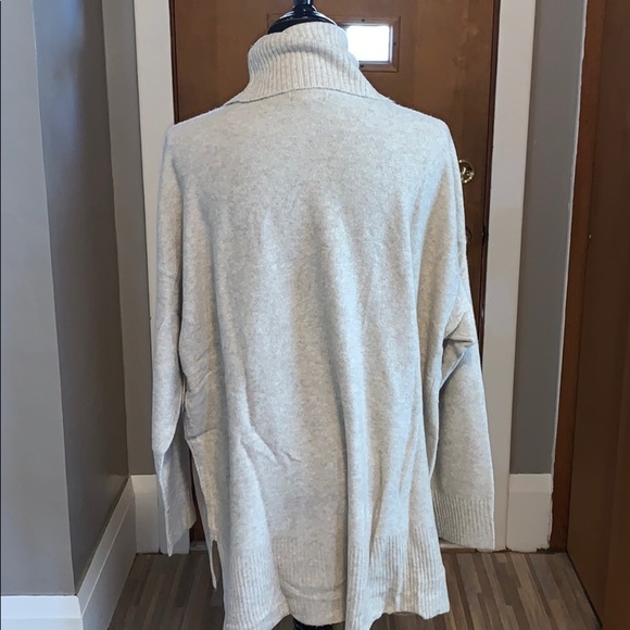 Style & co mixed-ribbed turtleneck tunic sweater! - Picture 4 of 6